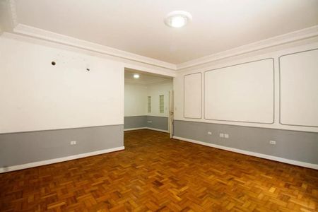 Casa para alugar com 600m², 4 quartos e 4 vagas Casa para alugar com 600m², 4 quartos e 4 vagasSala de Jantar