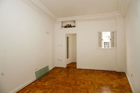 Casa para alugar com 600m², 4 quartos e 4 vagas Casa para alugar com 600m², 4 quartos e 4 vagasSuíte 3