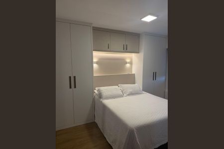 Apartamento à venda com 100m², 2 quartos e 2 vagasQuarto
