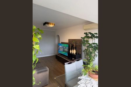 Apartamento à venda com 100m², 2 quartos e 2 vagasSala