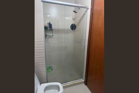 Apartamento à venda com 100m², 2 quartos e 2 vagasBanheiro