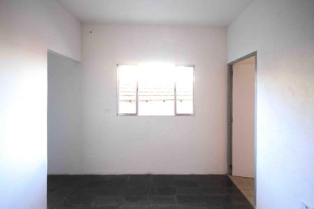Casa para alugar com 50m², 1 quarto e sem vaga