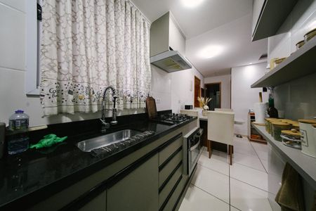 Cozinha de apartamento à venda com 2 quartos, 60m² em Cidade Antônio Estêvão de Carvalho, São Paulo
