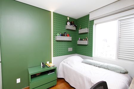 Apartamento à venda com 95m², 3 quartos e 2 vagasQuarto 1