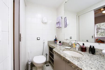 Apartamento à venda com 95m², 3 quartos e 2 vagasBanheiro da Suíte