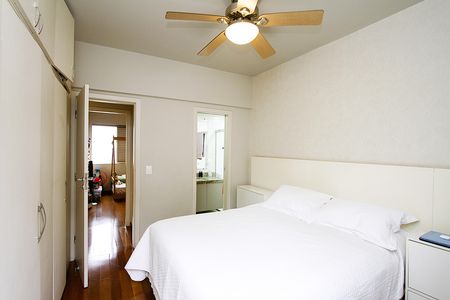 Apartamento à venda com 95m², 3 quartos e 2 vagasQuarto 3 - Suíte