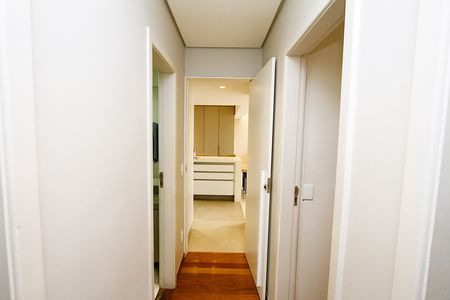 Apartamento à venda com 95m², 3 quartos e 2 vagasCorredor