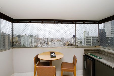Apartamento à venda com 95m², 3 quartos e 2 vagasVaranda da Sala