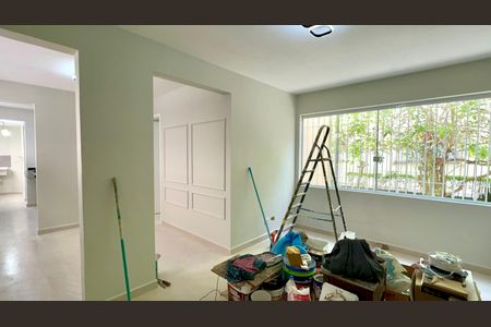 Sala de apartamento à venda com 3 quartos, 61m² em Alto de Pinheiros, São Paulo