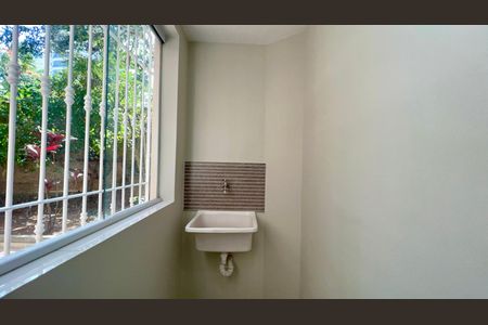 Apartamento à venda com 61m², 3 quartos e sem vaga Apartamento à venda com 61m², 3 quartos e sem vagaÁrea de Serviço
