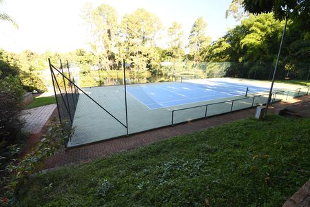 Casa de condomínio para alugar com 380m², 4 quartos e sem vagaQuadra