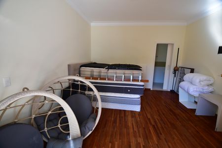 Casa de condomínio para alugar com 380m², 4 quartos e sem vagaQuarto 2 - Suíte