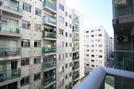 Apartamento para alugar com 49m², 2 quartos e 1 vagaVista da Varanda da Sala