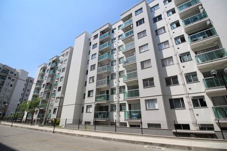 Apartamento para alugar com 49m², 2 quartos e 1 vagaFachada