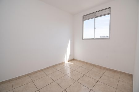 Quarto 1 de apartamento à venda com 2 quartos, 45m² em Kennedy, Contagem