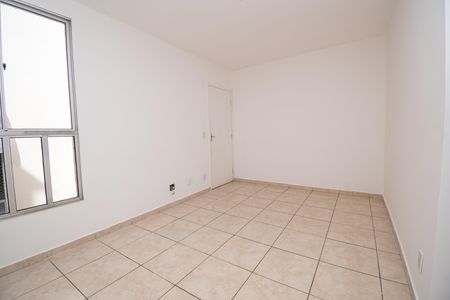 Sala de apartamento à venda com 2 quartos, 45m² em Kennedy, Contagem