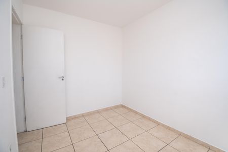 Quarto 1 de apartamento à venda com 2 quartos, 45m² em Kennedy, Contagem