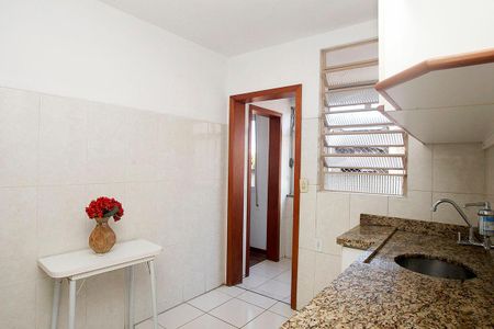 Apartamento para alugar com 94m², 3 quartos e sem vagaCozinha