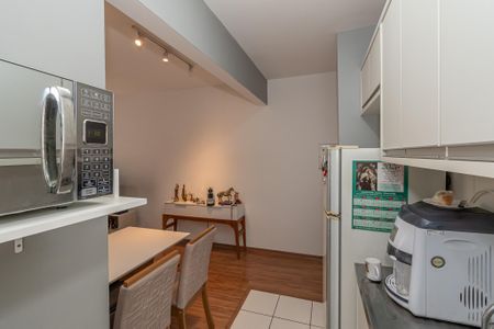 Apartamento à venda com 67m², 3 quartos e 1 vaga Apartamento à venda com 67m², 3 quartos e 1 vagaCozinha e Área de Serviço