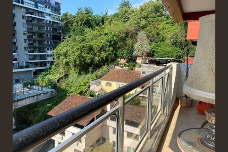 Apartamento à venda com 83m², 2 quartos e 1 vaga