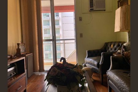 Apartamento à venda com 83m², 2 quartos e 1 vaga