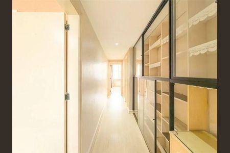 Apartamento à venda com 160m², 4 quartos e 2 vagas