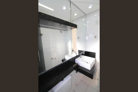 Apartamento para alugar com 54m², 2 quartos e 1 vagaBanheiro