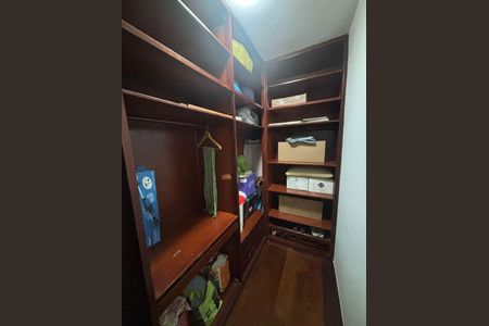 Casa à venda com 740m², 4 quartos e 4 vagas