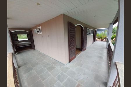 Casa à venda com 447m², 4 quartos e 4 vagas