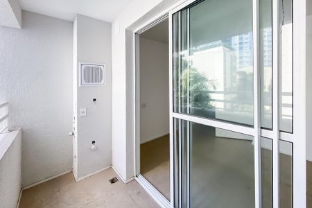 Apartamento para alugar com 24m², 0 quarto e sem vaga