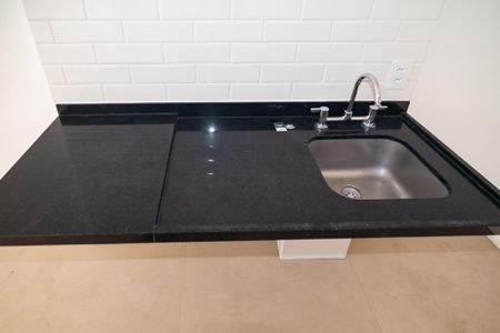 Apartamento para alugar com 24m², 0 quarto e sem vaga