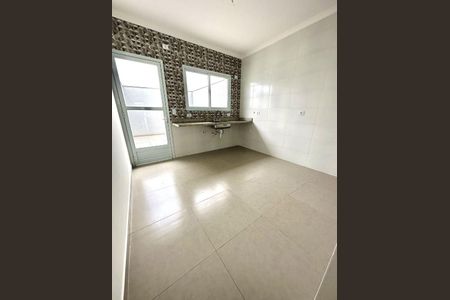 Casa à venda com 3 quartos, 110m² em Jardim Santo Antoninho, São Paulo