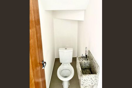 Casa à venda com 3 quartos, 110m² em Jardim Santo Antoninho, São Paulo
