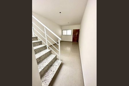 Casa à venda com 3 quartos, 110m² em Jardim Santo Antoninho, São Paulo