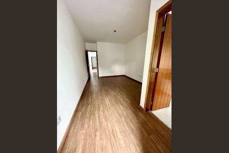 Casa à venda com 3 quartos, 110m² em Jardim Santo Antoninho, São Paulo