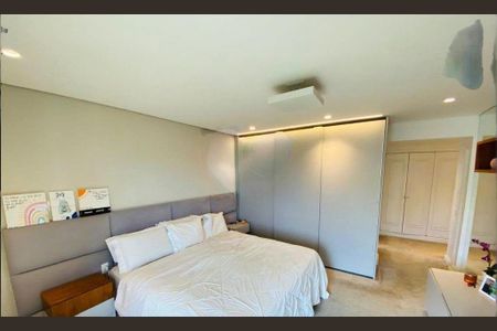 Apartamento à venda com 330m², 4 quartos e 3 vagas