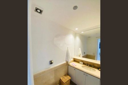 Apartamento à venda com 330m², 4 quartos e 3 vagas