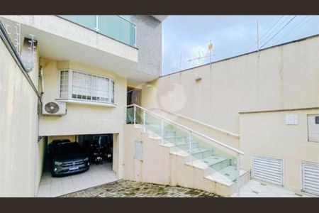 Casa à venda com 375m², 3 quartos e 6 vagas