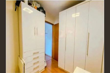 Casa à venda com 3 quartos, 375m² em Cidade Mãe do Céu, São Paulo