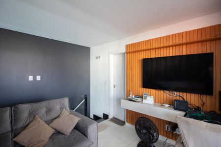 Apartamento à venda com 120m², 3 quartos e 2 vagas Apartamento à venda com 120m², 3 quartos e 2 vagasSala 2