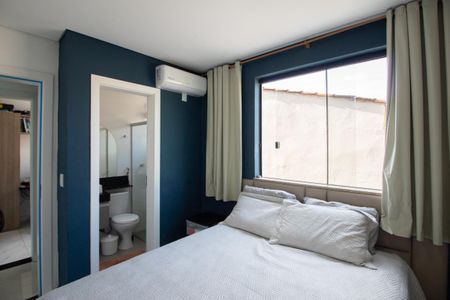 Apartamento à venda com 120m², 3 quartos e 2 vagas Apartamento à venda com 120m², 3 quartos e 2 vagasSuíte