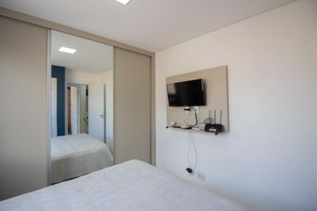 Apartamento à venda com 120m², 3 quartos e 2 vagas Apartamento à venda com 120m², 3 quartos e 2 vagasSuíte