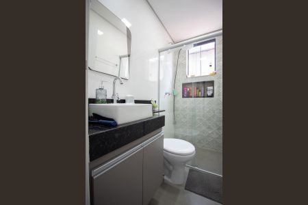 Apartamento à venda com 120m², 3 quartos e 2 vagas Apartamento à venda com 120m², 3 quartos e 2 vagasBanheiro Social
