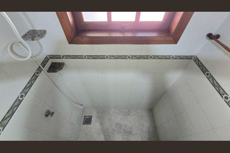 Casa à venda com 360m², 4 quartos e 6 vagas