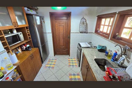 Casa à venda com 360m², 4 quartos e 6 vagas