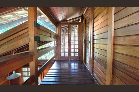 Casa à venda com 360m², 4 quartos e 6 vagas