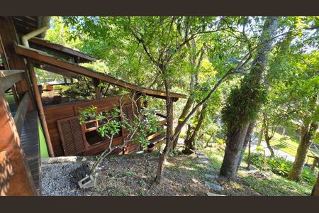 Casa à venda com 360m², 4 quartos e 6 vagas