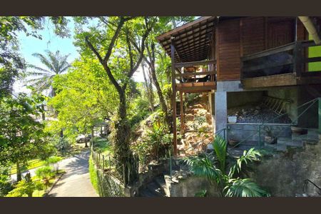 Casa à venda com 360m², 4 quartos e 6 vagas