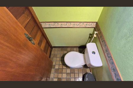Casa à venda com 360m², 4 quartos e 6 vagas