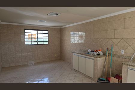 Cozinha de apartamento para alugar com 3 quartos, 267m² em Planalto, Belo Horizonte